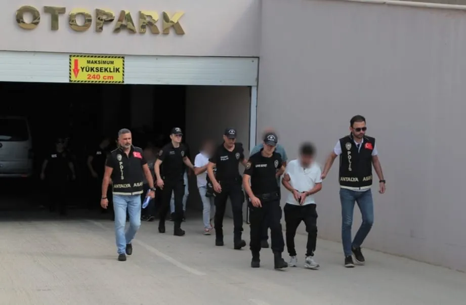 Antalya 45 aranan şahıs yakalandı