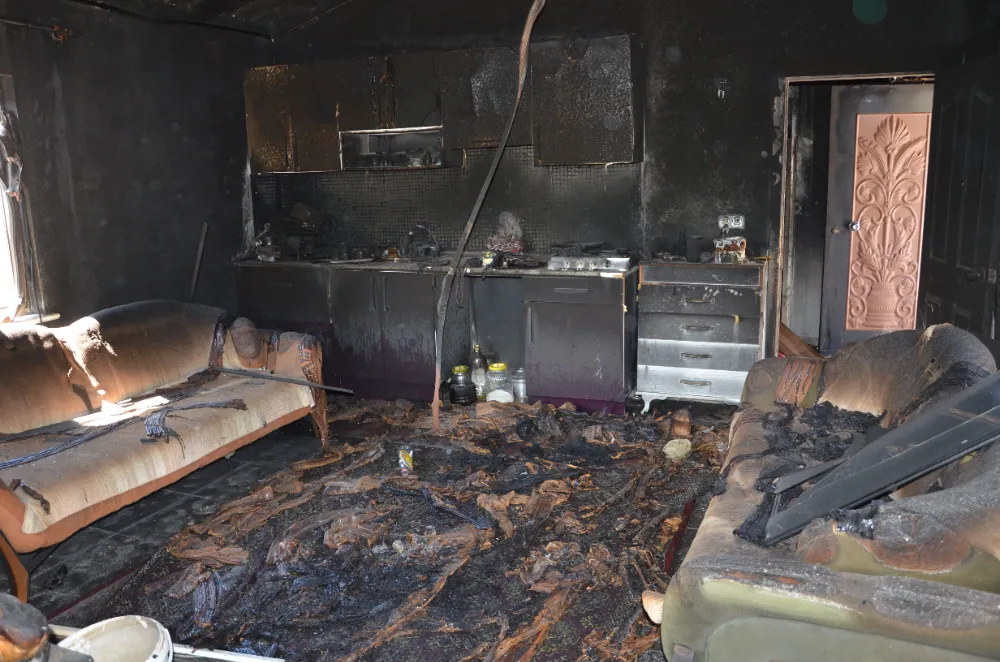 Büyükşehir ekipleri yangın sonrası da sahada 