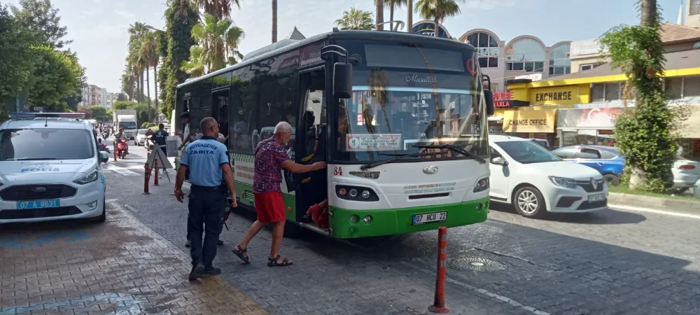 Alanya’da taksi ve otobüs denetimleri sürüyor