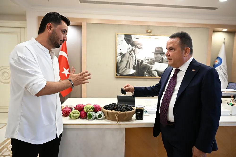 Antalya Büyükşehir destekledi genç çiftçiler üretti