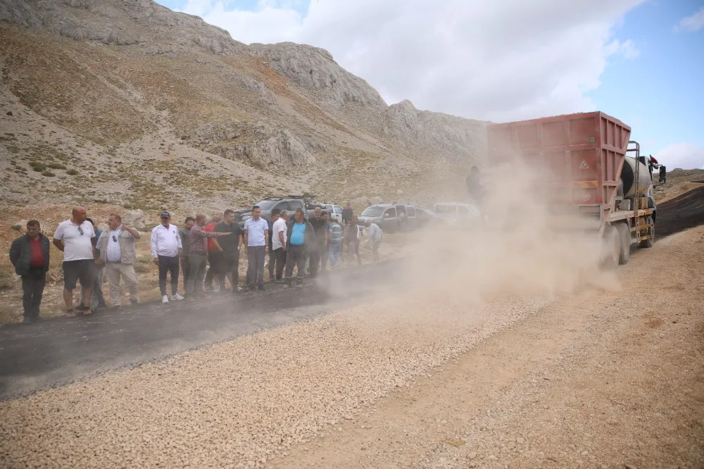 Söbüçimen yaylasına 28 kilometrelik asfalt