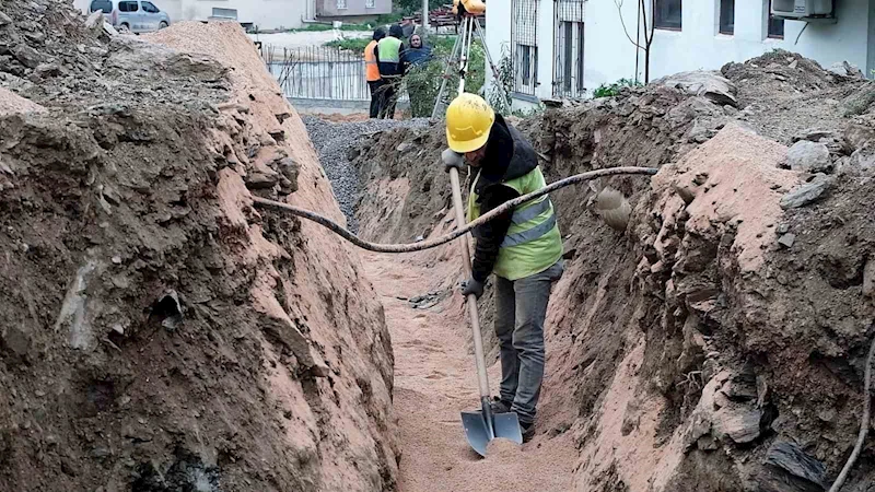 Büyükşehir Belediyesinden, Alanya  Demirtaş’a 100 milyon TL’lik alt yapı yatırımı
