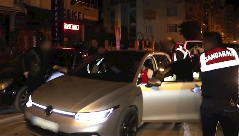 Mersin’de 25 milyonluk yasa dışı bahis operasyonu: 11 tutuklama
