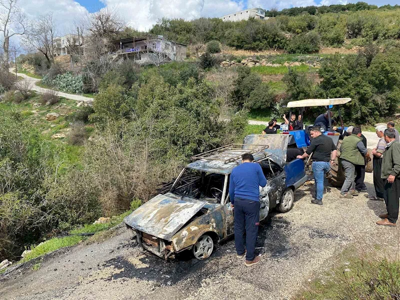 Alevlere teslim olan Tofaş’ın sürücüsü yaralandı
