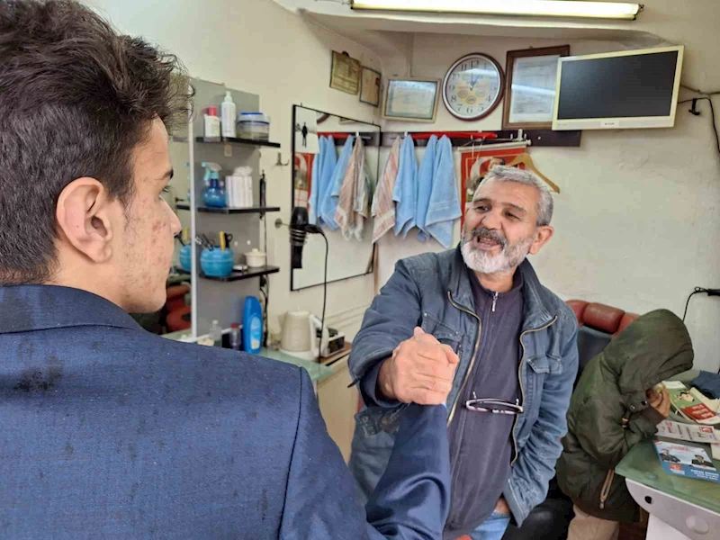 18 yaşındaki lise öğrencisi, Türkiye’nin en genç başkan adayı oldu
