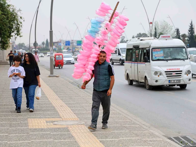 İşçiler 1 Mayıs’ta da çalışıyor
